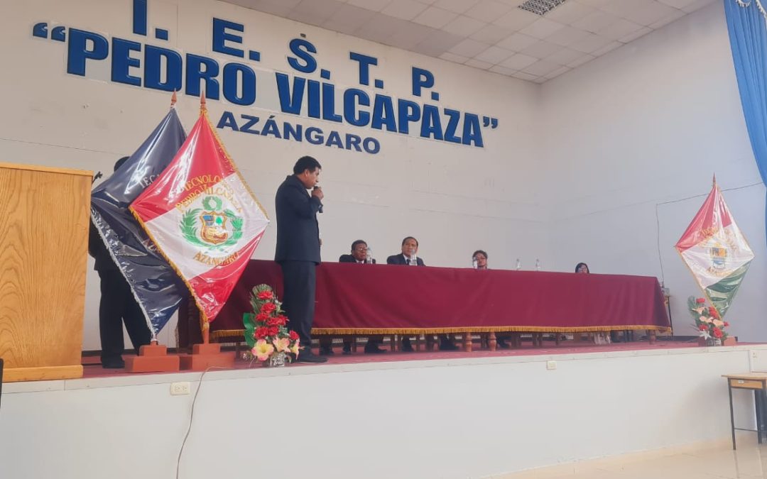Visita del Congresista Flavio Cruz Mamani al IESTP Pedro Vilcapaza